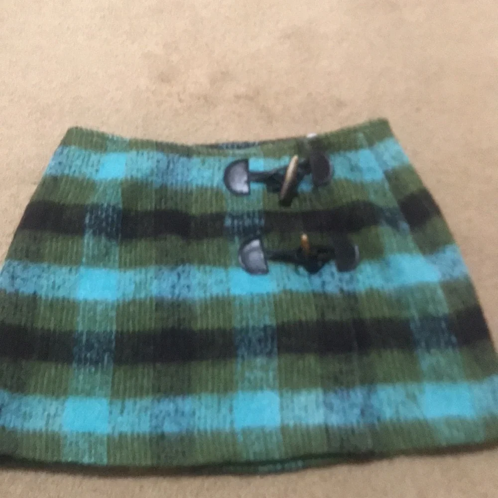 🌸NEW🌸 VTG Moschino Wrap Toggle Skirt seen on Fran Drescher on The Nanny - Picture 3 of 15